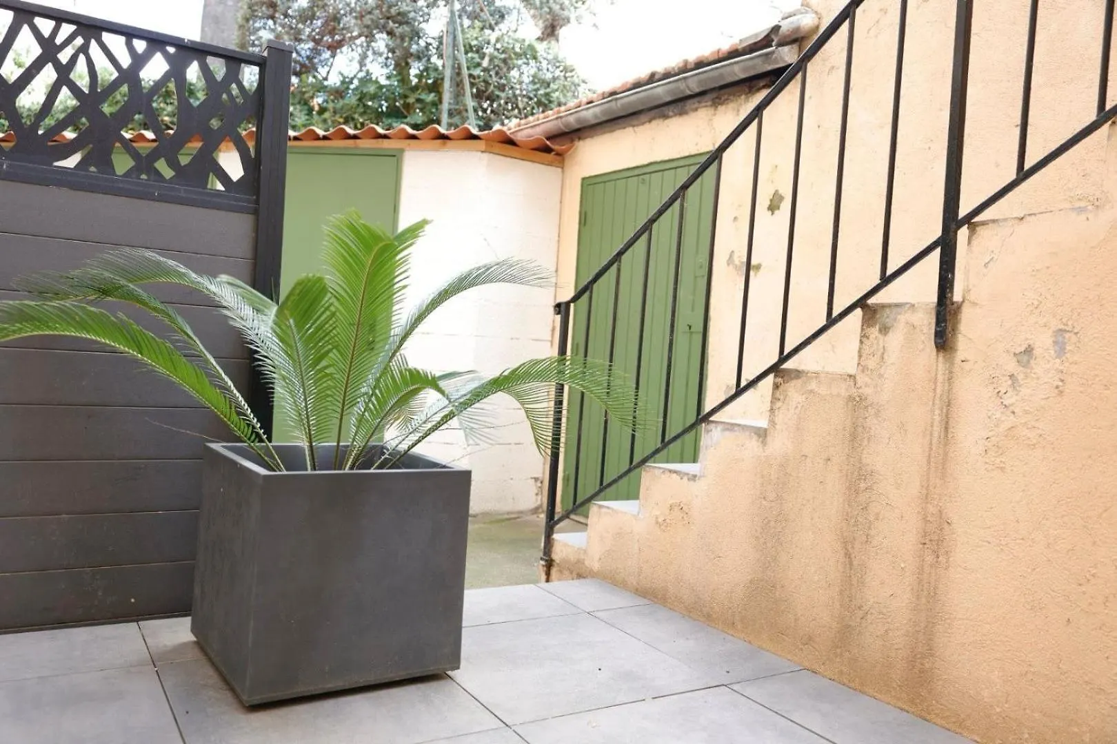 Maison De Ville 3 Couchages Centre Cannes 0*,  Francia